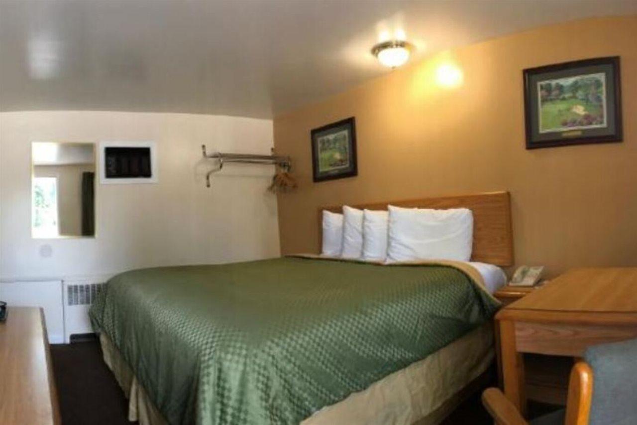 Americas Best Value Inn Jonesville/Hillsdale Ngoại thất bức ảnh